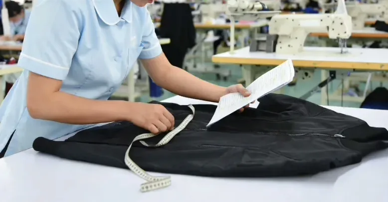 How Hidden Fabric Mill Minimums Delay Seasonal Jacket Shipments